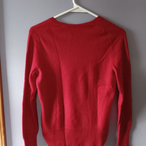 Apt.9 Cashmere V Neck Sweater, size M - Picture 2 of 5